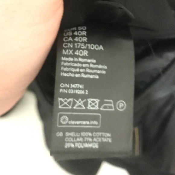 AUTH Balmain x HM Velvet Blazer - Picture 4 of 6